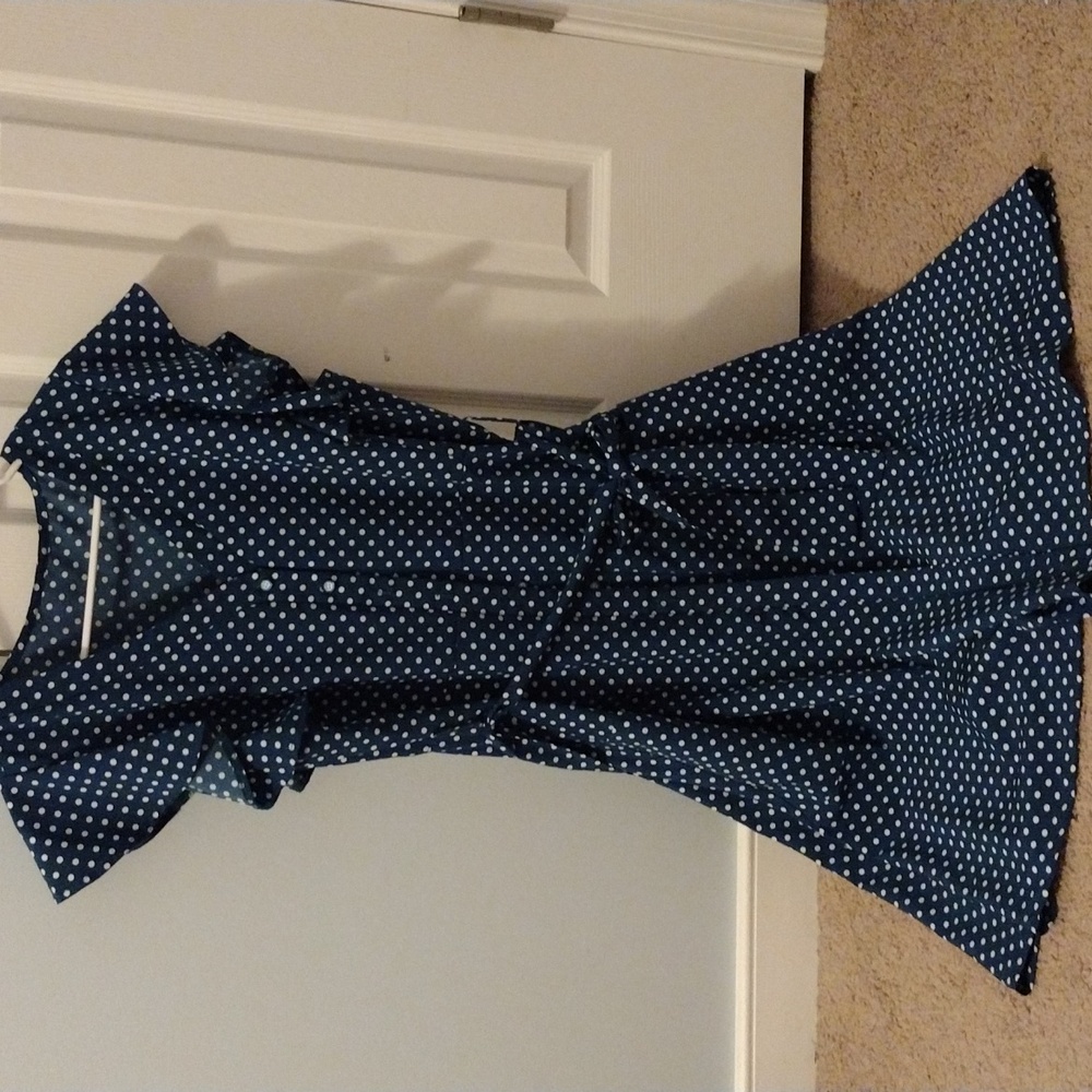 Poka dot ruffle sleeve Midi dress